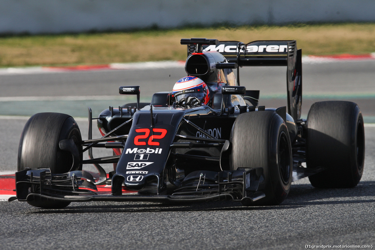 TEST F1 BARCELLONA 24 FEBBRAIO, Jenson Button (GBR) McLaren MP4-31.
24.02.2016.