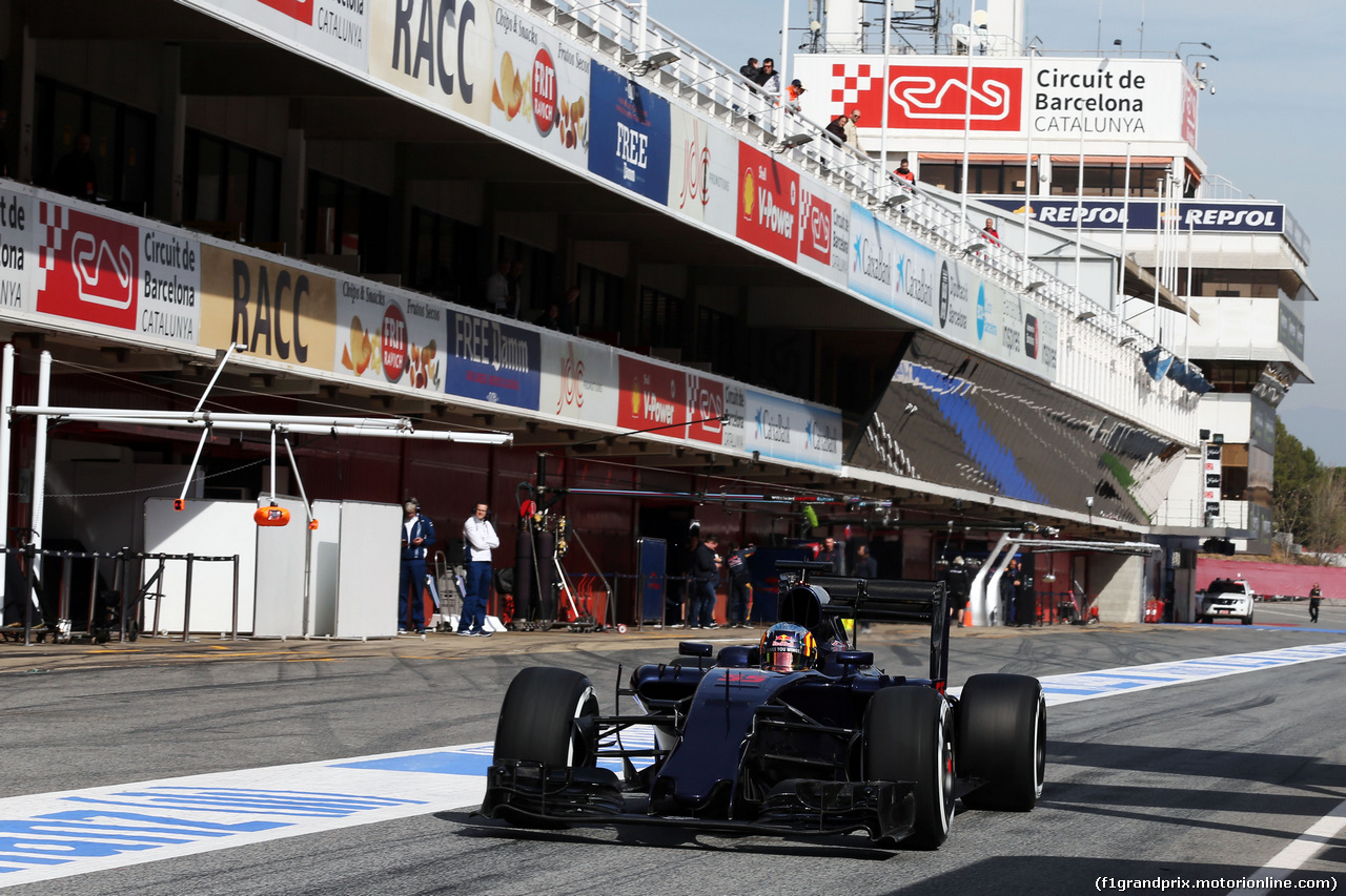 TEST F1 BARCELLONA 24 FEBBRAIO, Carlos Sainz Jr (ESP) Scuderia Toro Rosso STR11.
24.02.2016.