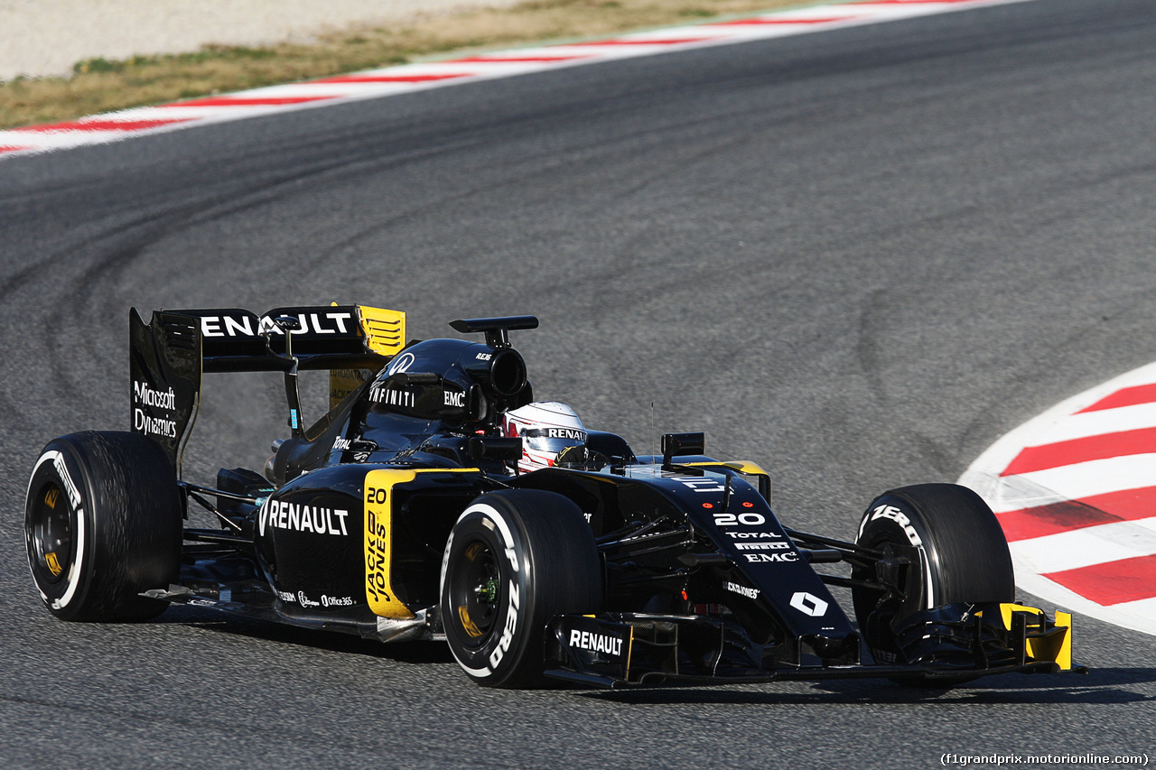 TEST F1 BARCELLONA 24 FEBBRAIO, Kevin Magnussen (DEN) Renault Sport F1 Team RS16.
24.02.2016.