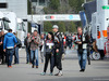 TEST F1 BARCELLONA 24 FEBBRAIO, Nico Hulkenberg (GER) Sahara Force India F1 with a fan.
24.02.2016.