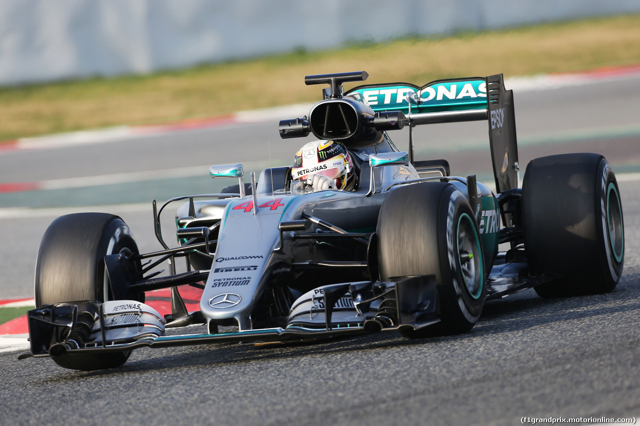 TEST F1 BARCELLONA 25 FEBBRAIO, Lewis Hamilton (GBR) Mercedes AMG F1 W07 Hybrid.
25.02.2016.