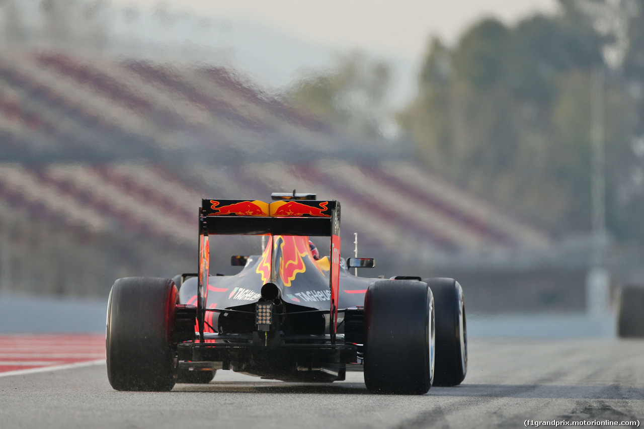 TEST F1 BARCELLONA 25 FEBBRAIO, Daniil Kvyat (RUS) Red Bull Racing RB12.
25.02.2016.