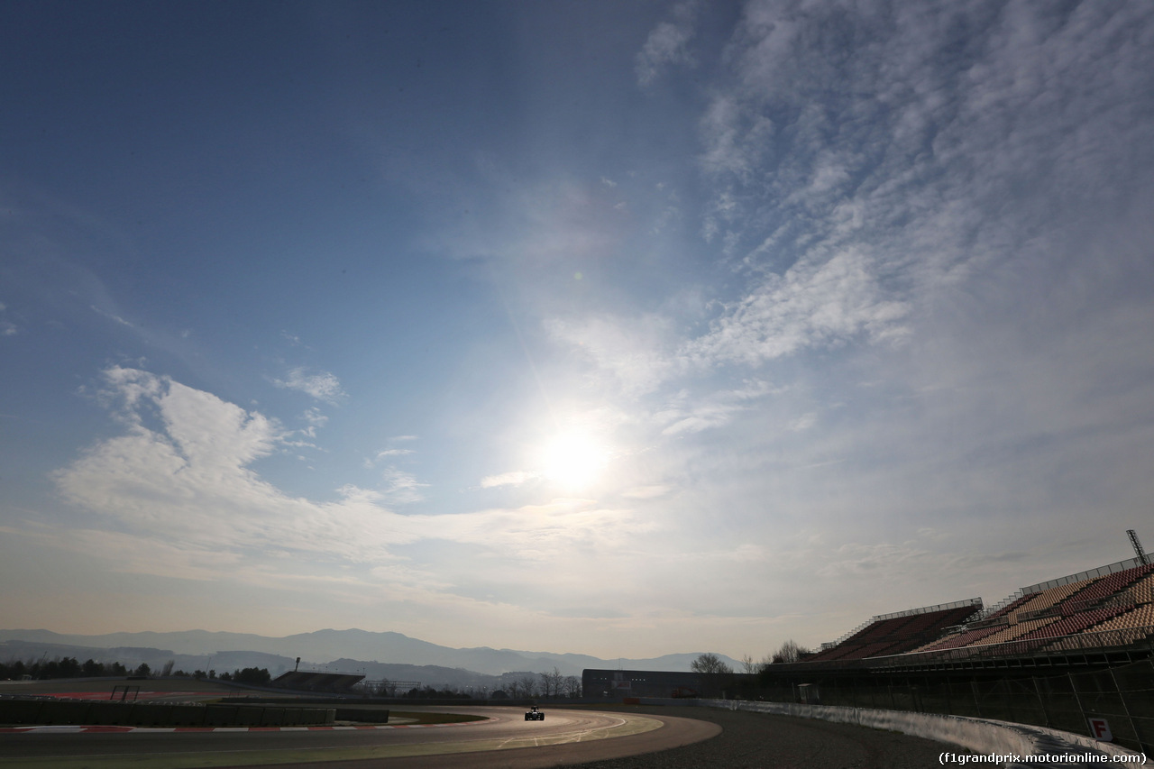 TEST F1 BARCELLONA 25 FEBBRAIO, Low light action.
25.02.2016.