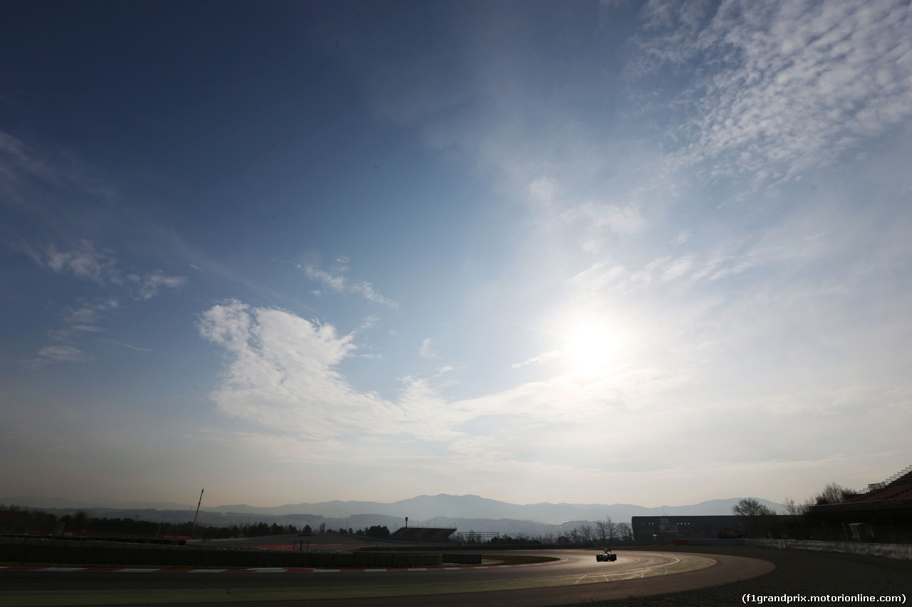 TEST F1 BARCELLONA 25 FEBBRAIO, Esteban Gutierrez (MEX) Haas F1 Team VF-16.
25.02.2016. F