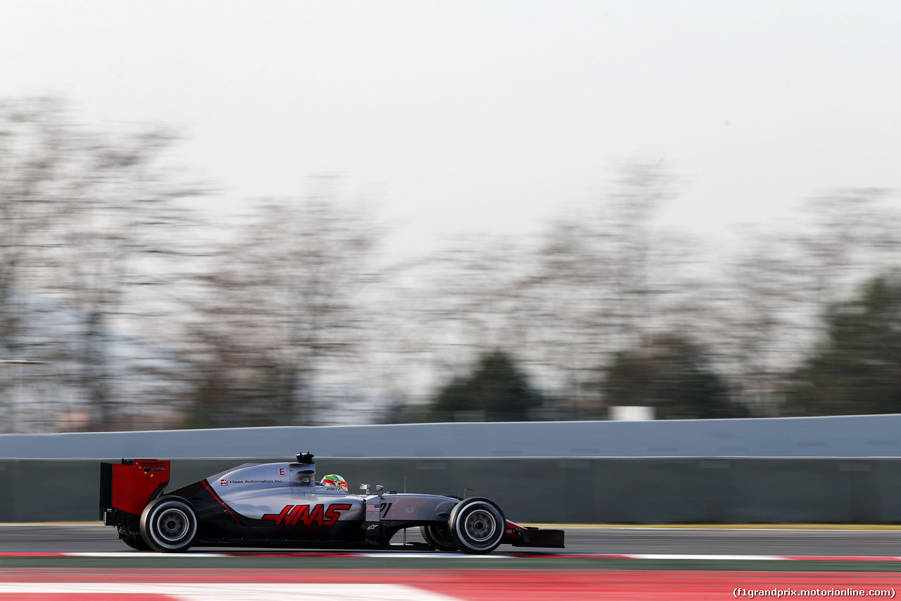 TEST F1 BARCELLONA 25 FEBBRAIO, Esteban Gutierrez (MEX) Haas F1 Team VF-16.
25.02.2016.