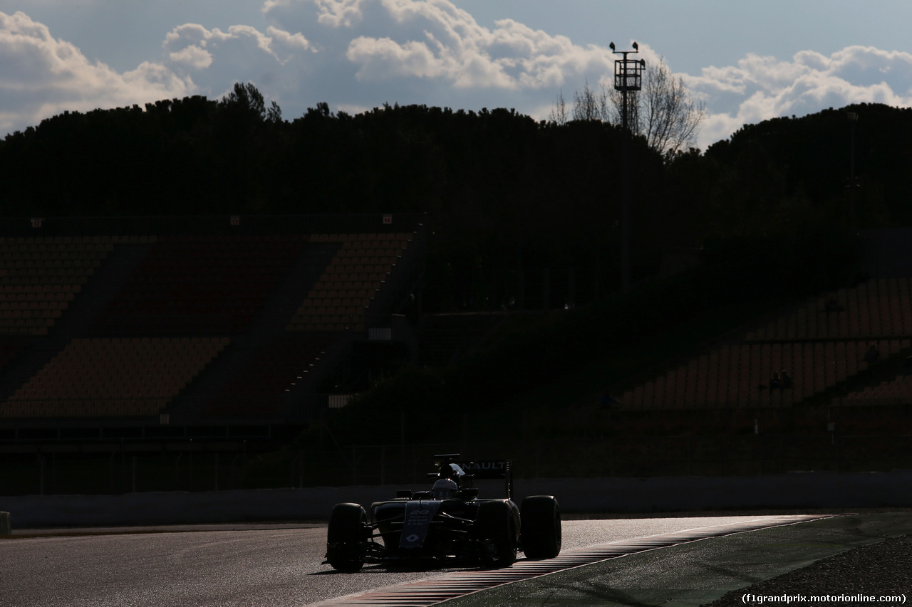TEST F1 BARCELLONA 25 FEBBRAIO, Kevin Magnussen (DEN) Renault Sport F1 Team RS16.
25.02.2016.
