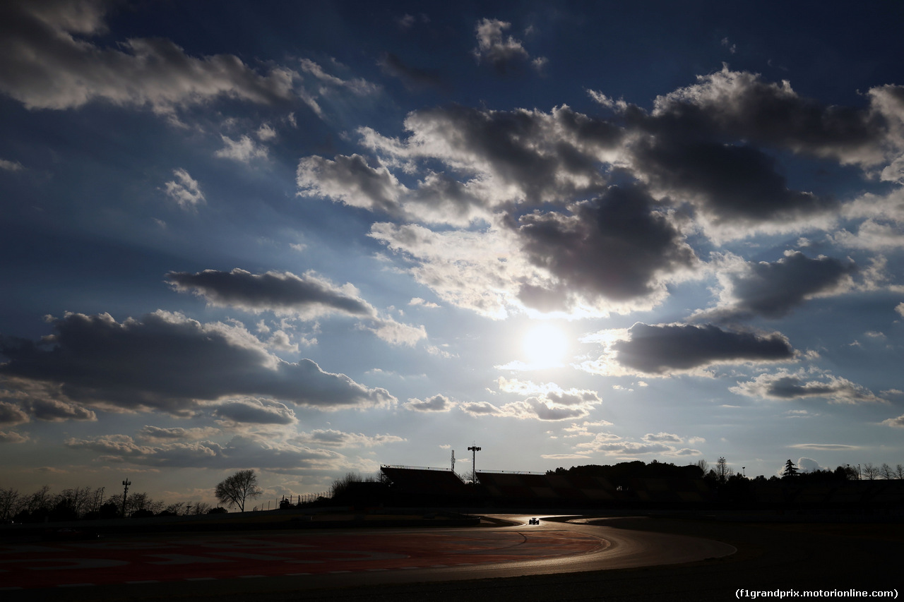 TEST F1 BARCELLONA 25 FEBBRAIO, Low light action.
25.02.2016.