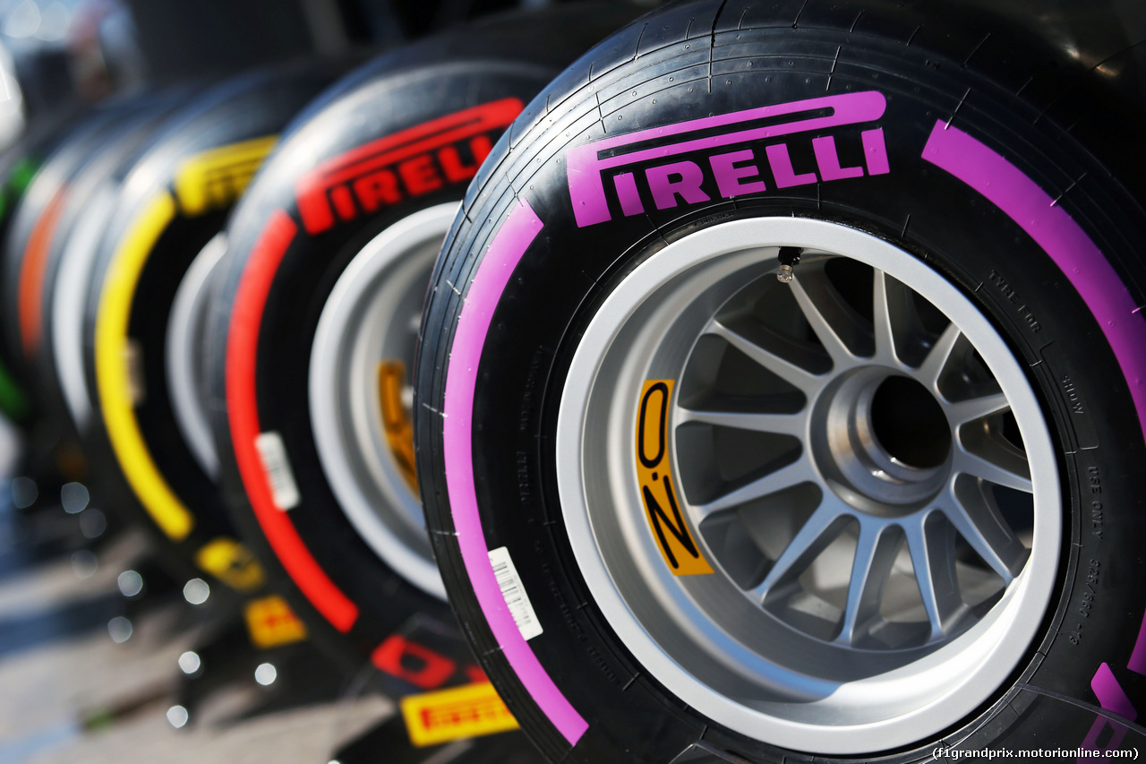TEST F1 BARCELLONA 2 MARZO, Pirelli tyres.
02.03.2016.