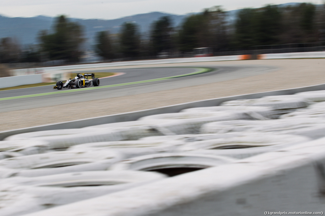 TEST F1 BARCELLONA 2 MARZO, Kevin Magnussen (DEN) Renault Sport F1 Team RS16.
02.03.2016.