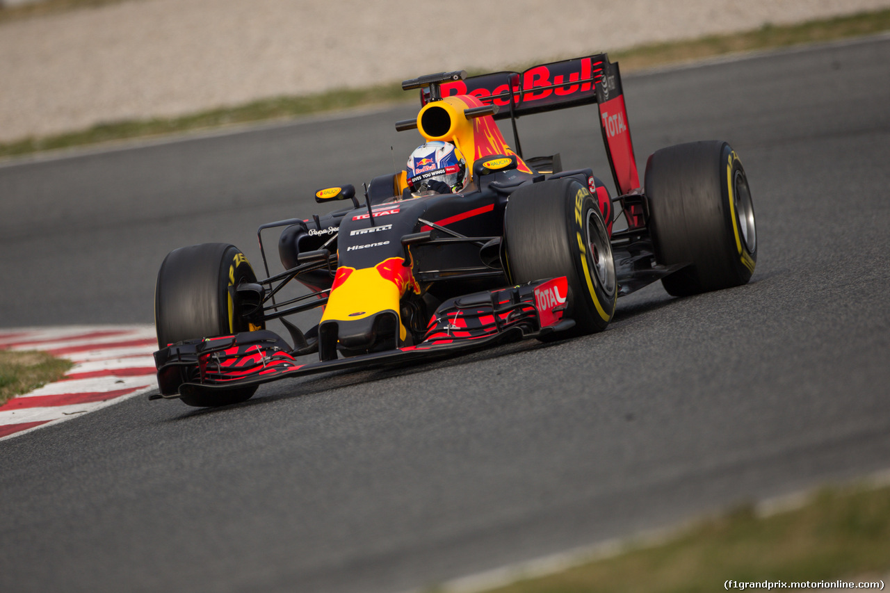 TEST F1 BARCELLONA 2 MARZO, Daniel Ricciardo (AUS) Red Bull Racing RB12.
02.03.2016.