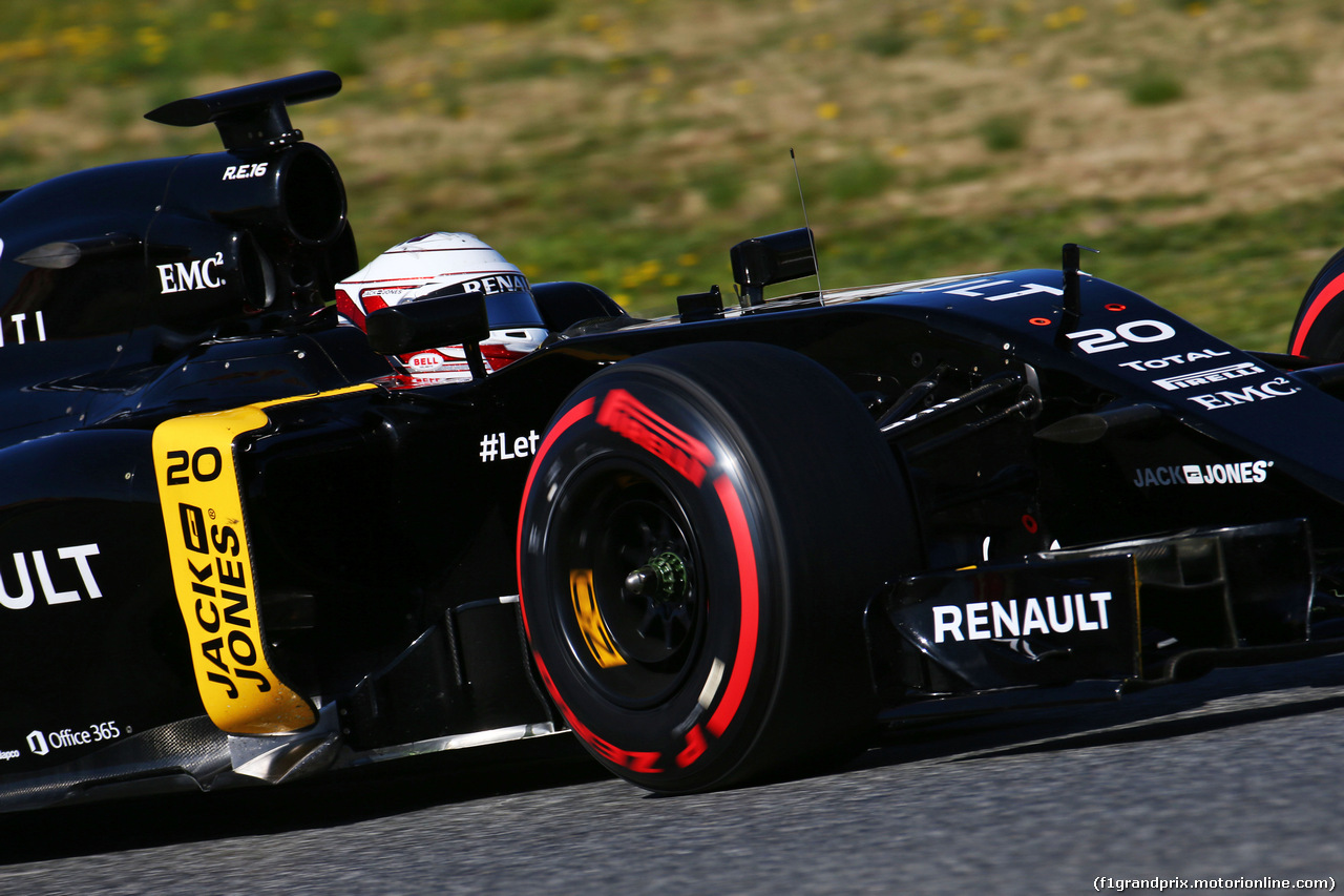 TEST F1 BARCELLONA 2 MARZO, Kevin Magnussen (DEN) Renault Sport F1 Team RS16.
02.03.2016.