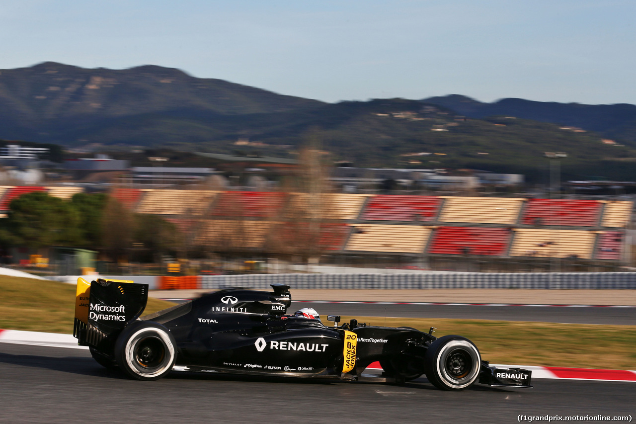 TEST F1 BARCELLONA 2 MARZO, Kevin Magnussen (DEN) Renault Sport F1 Team RS16.
02.03.2016.