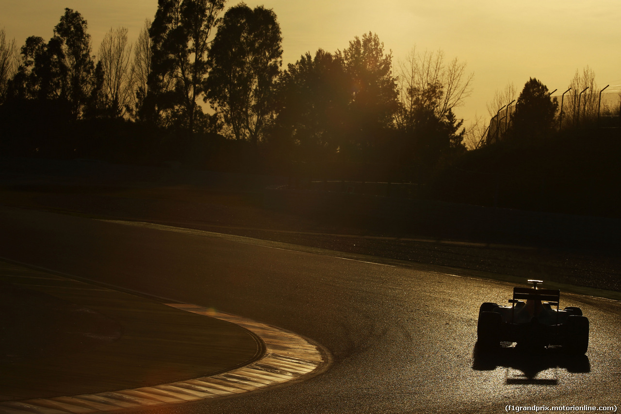 TEST F1 BARCELLONA 2 MARZO, Daniel Ricciardo (AUS) Red Bull Racing RB12.
02.03.2016.