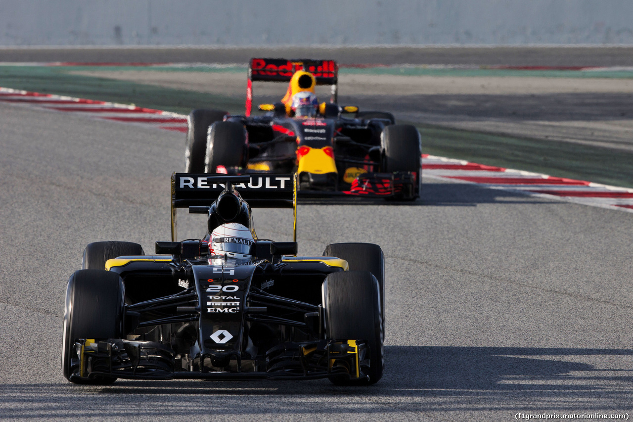 TEST F1 BARCELLONA 2 MARZO, Kevin Magnussen (DEN) Renault Sport F1 Team RS16.
02.03.2016.