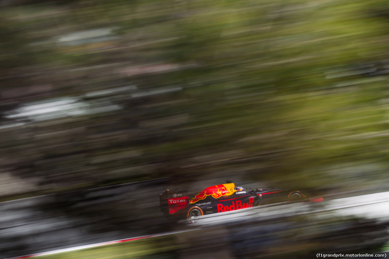 TEST F1 BARCELLONA 2 MARZO