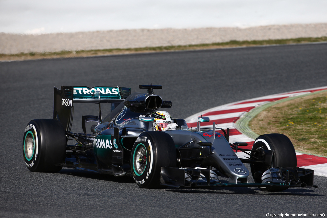 TEST F1 BARCELLONA 2 MARZO, Lewis Hamilton (GBR) Mercedes Petronas AMG F1.
02.03.2016.