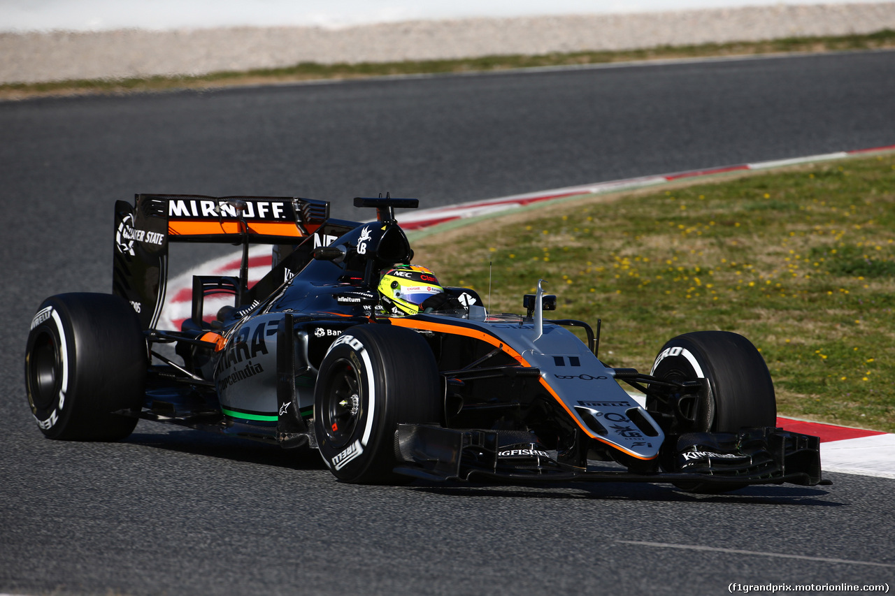 TEST F1 BARCELLONA 2 MARZO, Sergio Perez (MEX) Force India F1 VJM09.
02.03.2016.