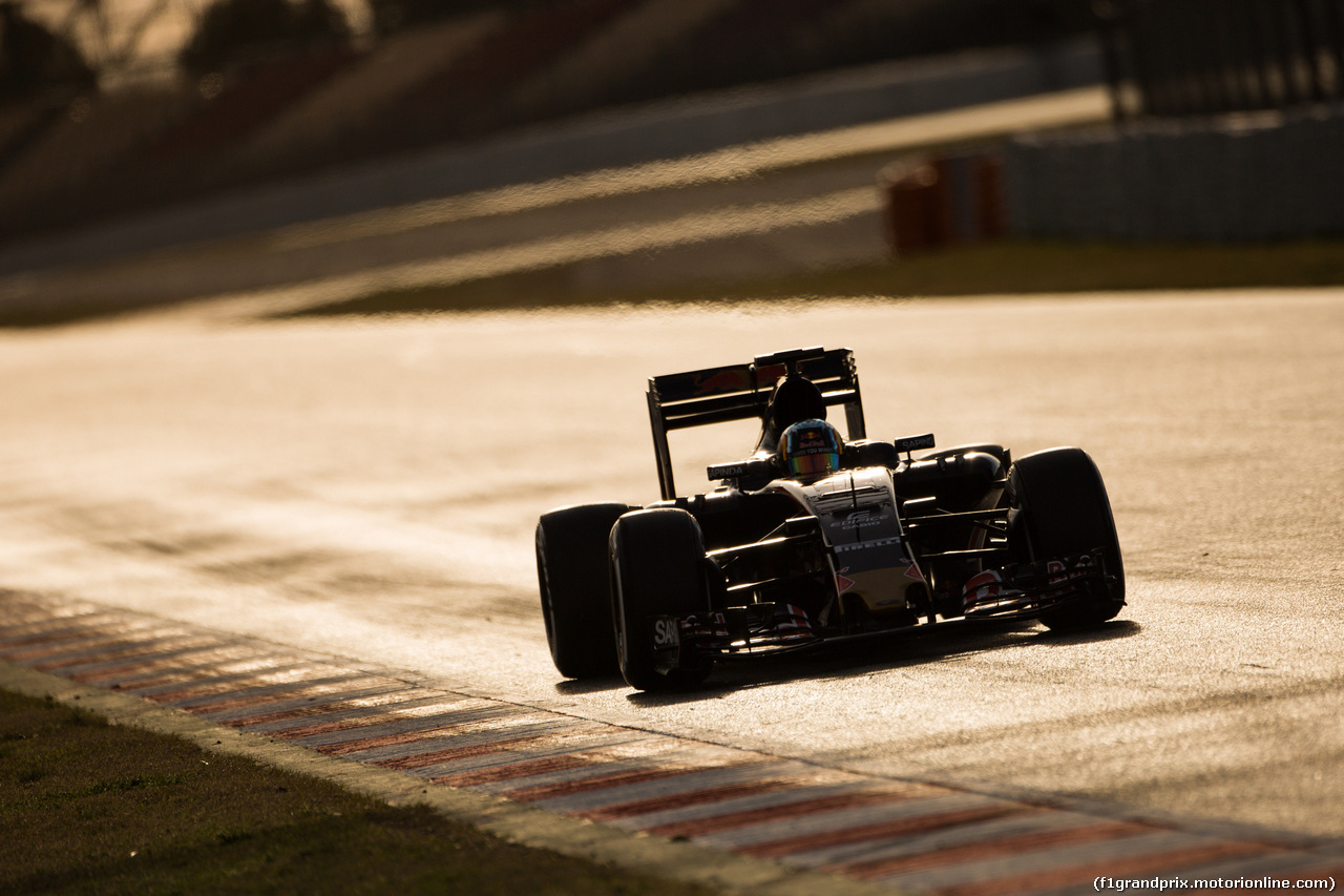 TEST F1 BARCELLONA 2 MARZO, Carlos Sainz Jr (ESP) Scuderia Toro Rosso STR11.
02.03.2016.