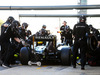 TEST F1 BARCELLONA 3 MARZO, Jolyon Palmer (GBR) Renault Sport F1 Team RS16 practices a pit stop.
03.03.2016.