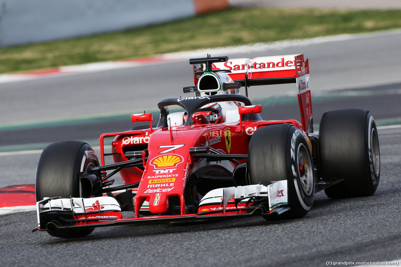 TEST F1 BARCELLONA 3 MARZO, Kimi Raikkonen (FIN) Ferrari SF16-H running a cockpit cover.
03.03.2016.