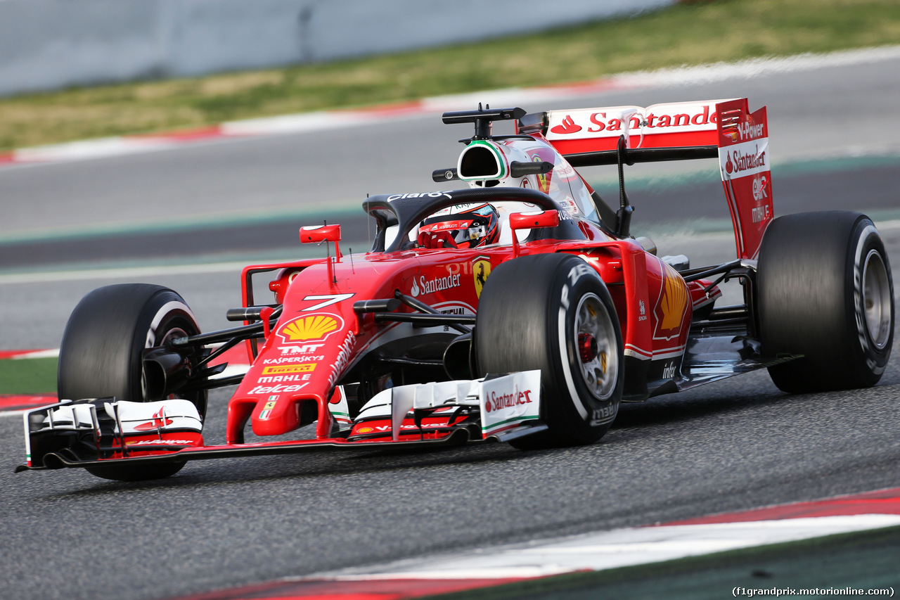 TEST F1 BARCELLONA 3 MARZO, Kimi Raikkonen (FIN) Ferrari SF16-H running a cockpit cover.
03.03.2016.