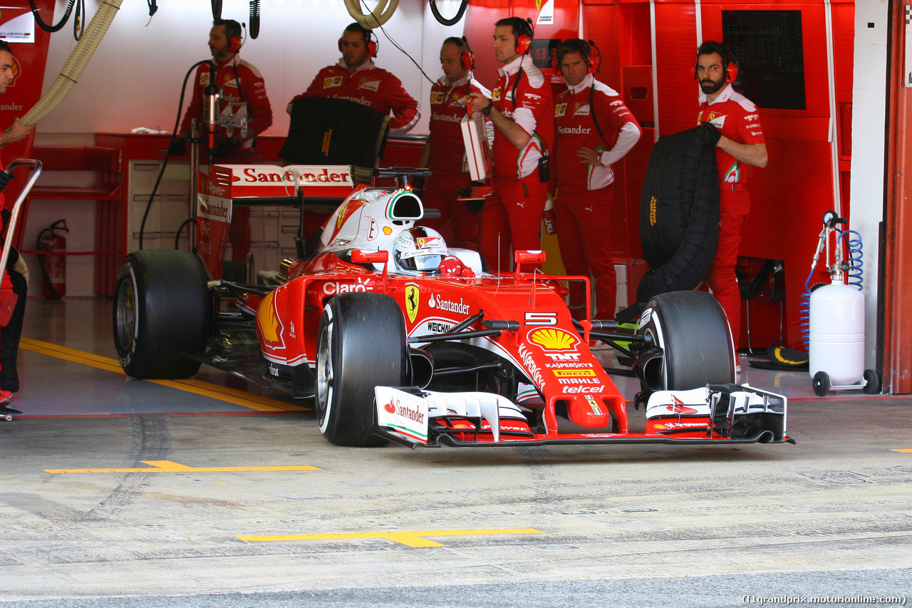 TEST F1 BARCELLONA 3 MARZO, Sebastian Vettel (GER) Ferrari SF16-H