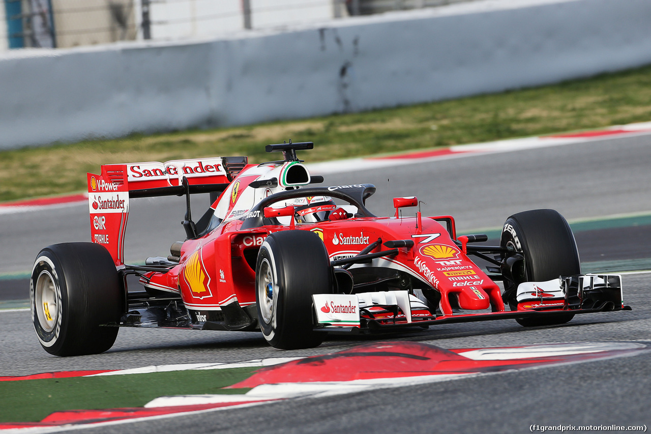 TEST F1 BARCELLONA 3 MARZO, Kimi Raikkonen (FIN) Ferrari SF16-H running a cockpit cover.
03.03.2016.