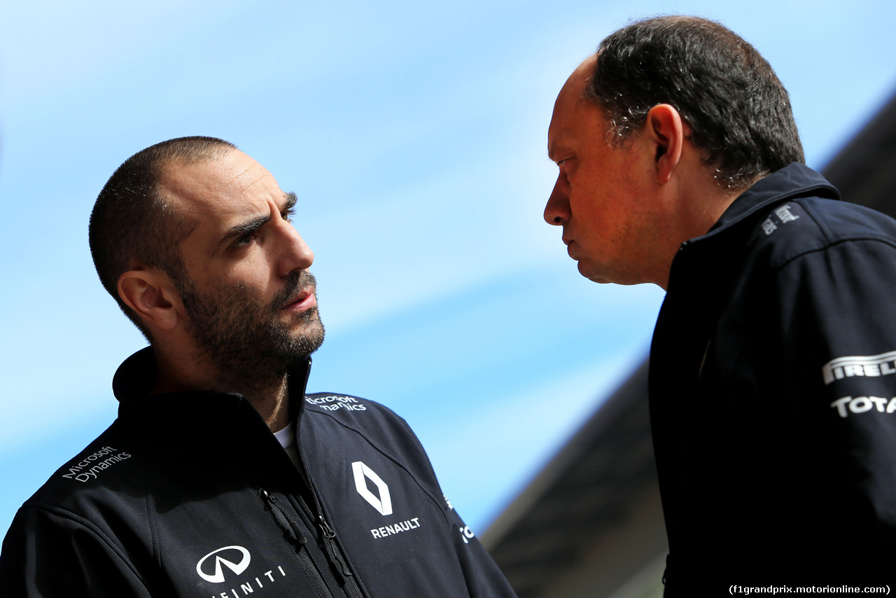 TEST F1 BARCELLONA 3 MARZO, Cyril Abiteboul (FRA), Renault Sport F1 Team e Frederic Vasseur (FRA), Renault Sport F1 Team, Racing Director 
03.03.2016.