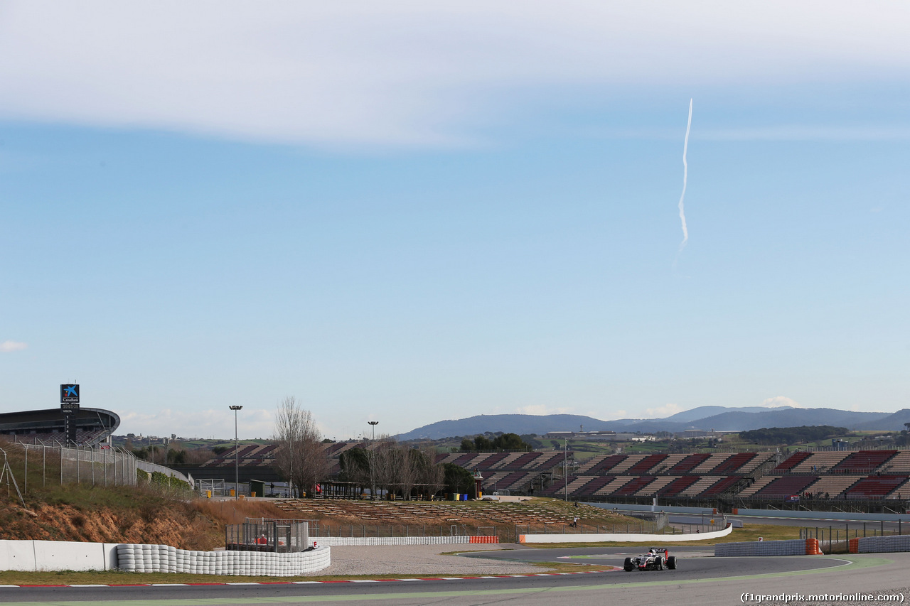 TEST F1 BARCELLONA 3 MARZO, Romain Grosjean (FRA) Haas F1 Team VF-16.
03.03.2016.