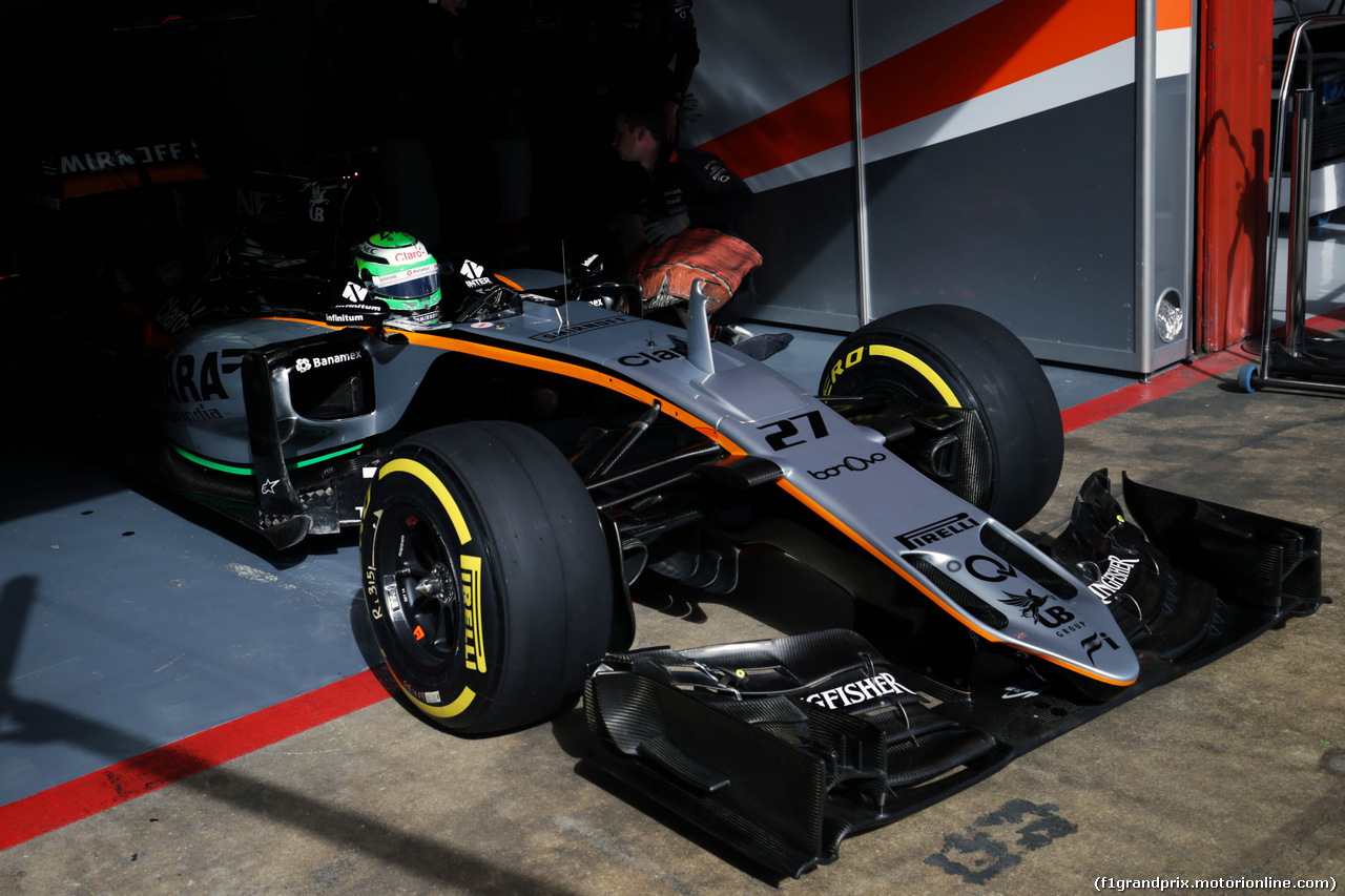 TEST F1 BARCELLONA 3 MARZO, Nico Hulkenberg (GER) Sahara Force India F1 VJM09 leaves the pits.
03.03.2016.