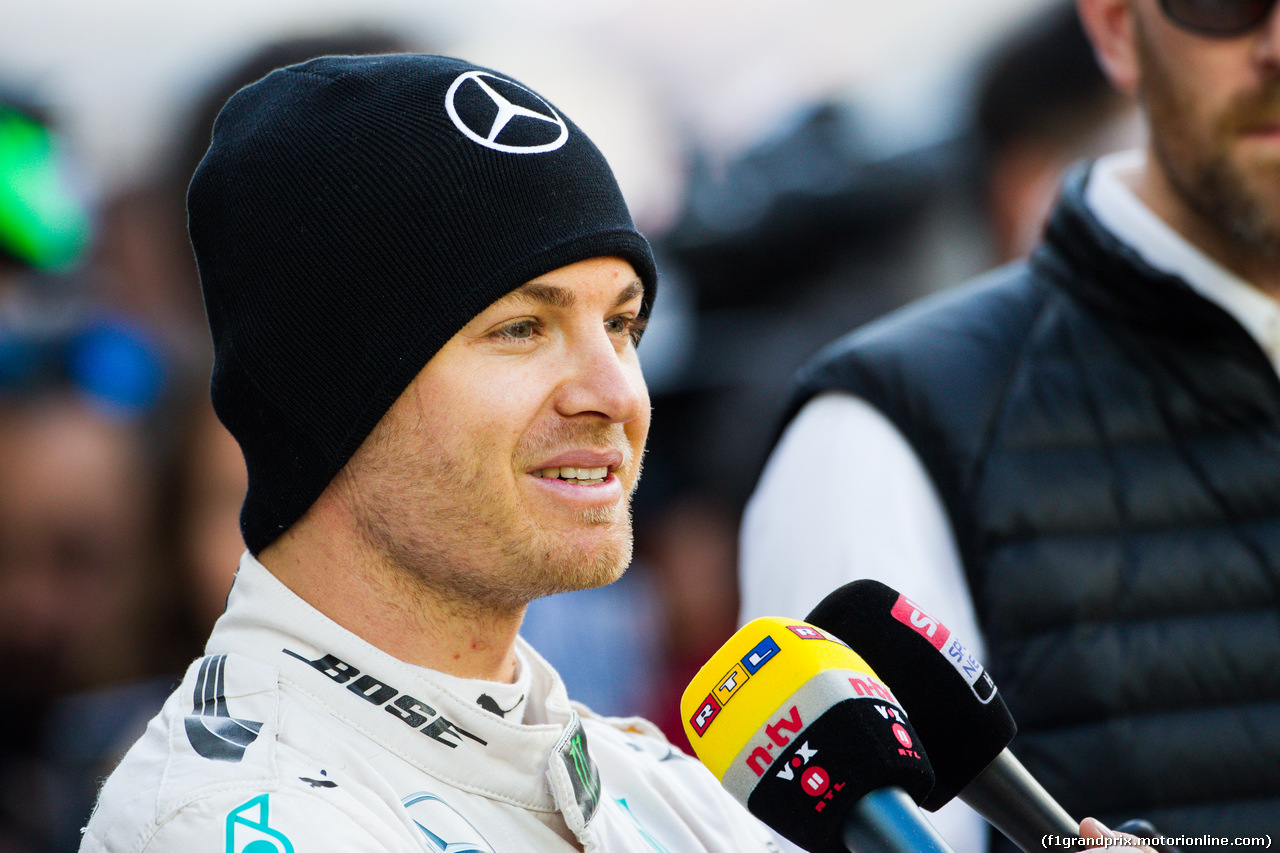 TEST F1 BARCELLONA 3 MARZO, Nico Rosberg (GER) Mercedes AMG F1 with the media.
03.03.2016.