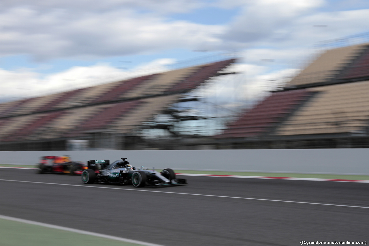 TEST F1 BARCELLONA 3 MARZO, Lewis Hamilton (GBR) Mercedes AMG F1 W07