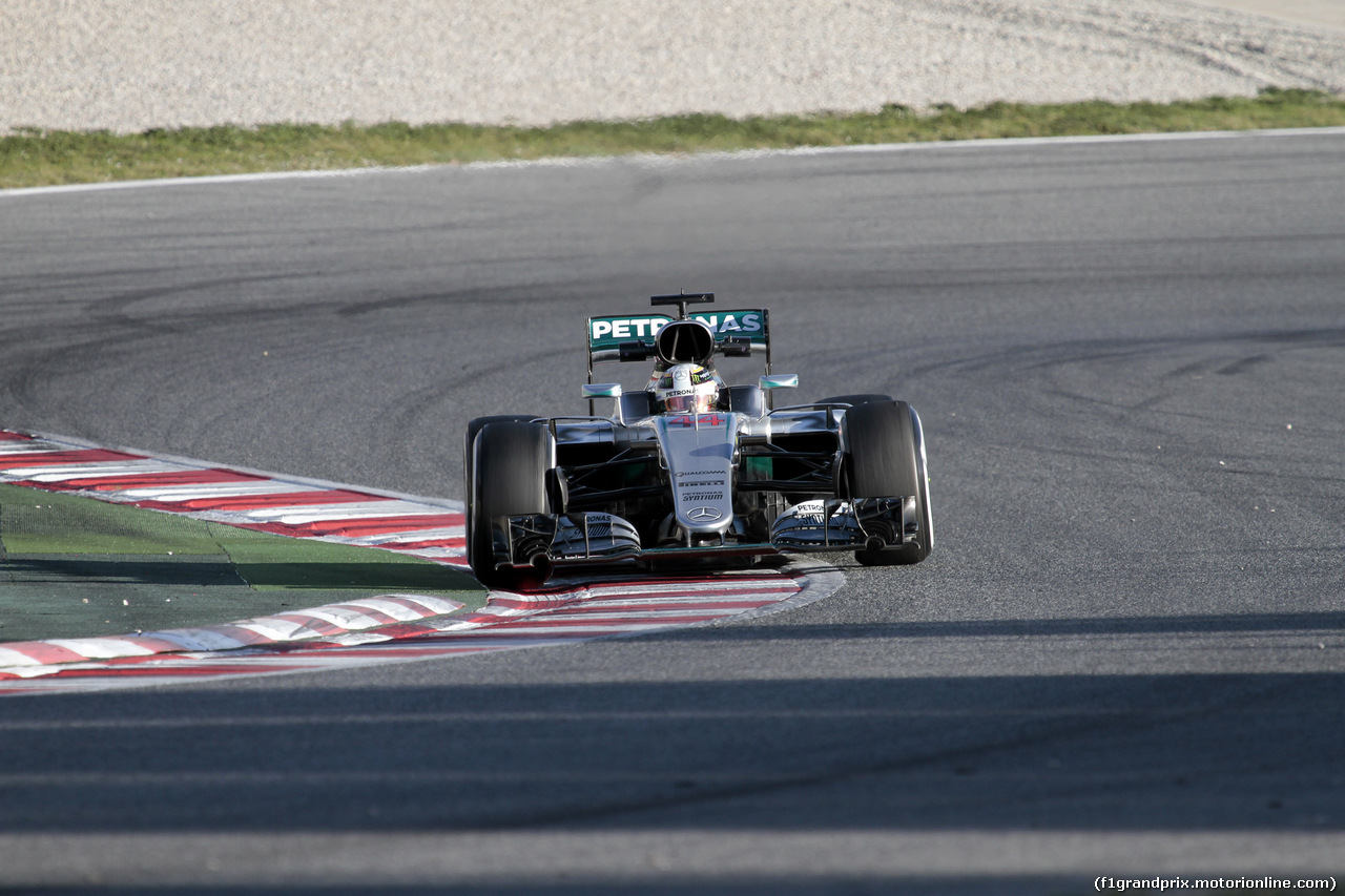 TEST F1 BARCELLONA 3 MARZO, Lewis Hamilton (GBR) Mercedes AMG F1 W07