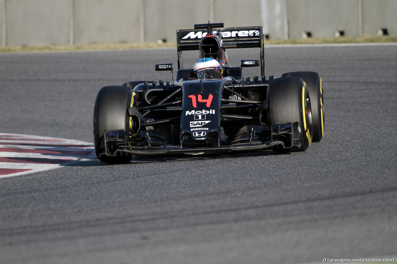 TEST F1 BARCELLONA 3 MARZO, Fernando Alonso (ESP) McLaren Honda MP4-31