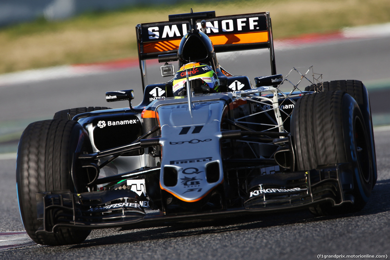 TEST F1 BARCELLONA 4 MARZO, Sergio Perez (MEX) Sahara Force India F1 VJM09 running sensor equipment.
04.03.2016.