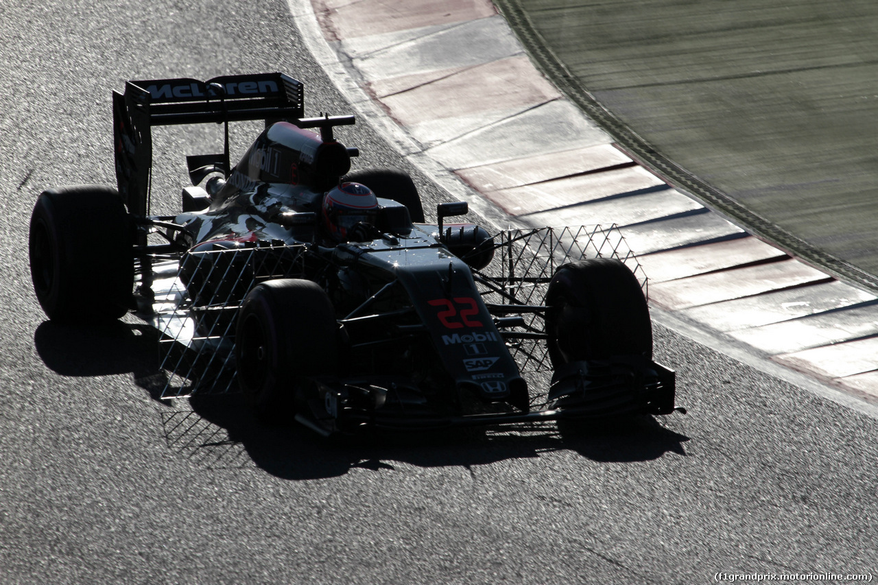 TEST F1 BARCELLONA 4 MARZO, Jenson Button (GBR) McLaren Honda MP4-31