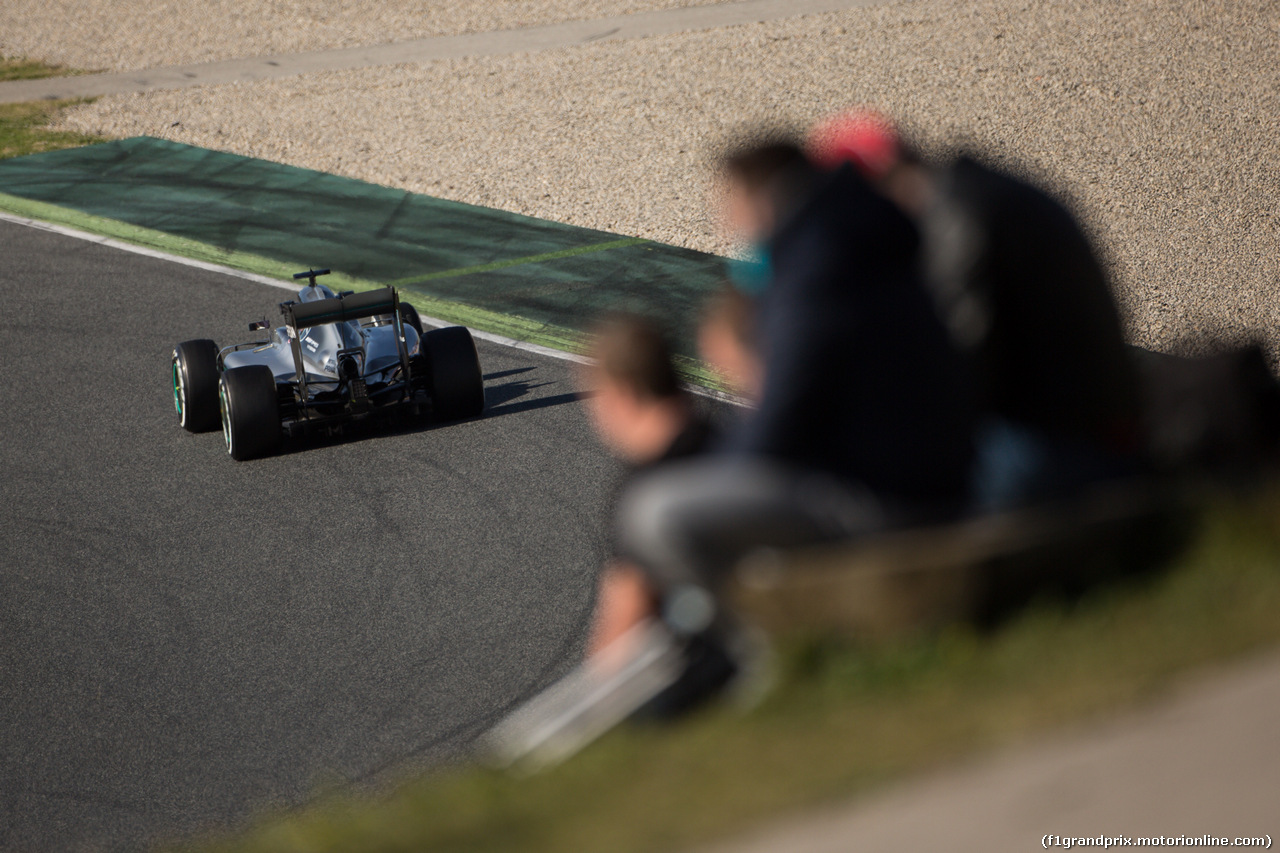 TEST F1 BARCELLONA 4 MARZO, Lewis Hamilton (GBR) Mercedes AMG F1 W07 Hybrid.
04.03.2016.