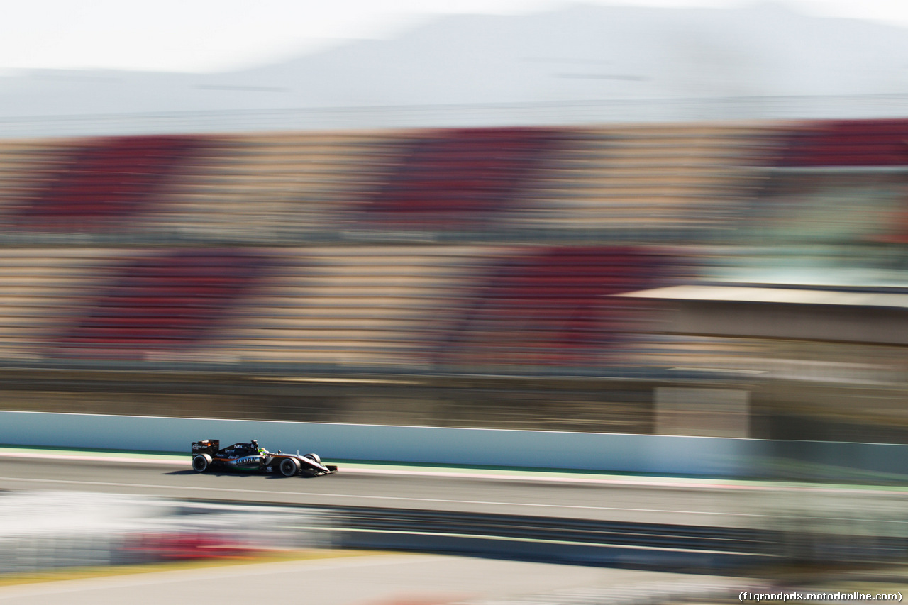 TEST F1 BARCELLONA 4 MARZO, Sergio Perez (MEX) Sahara Force India F1 VJM09.
04.03.2016.