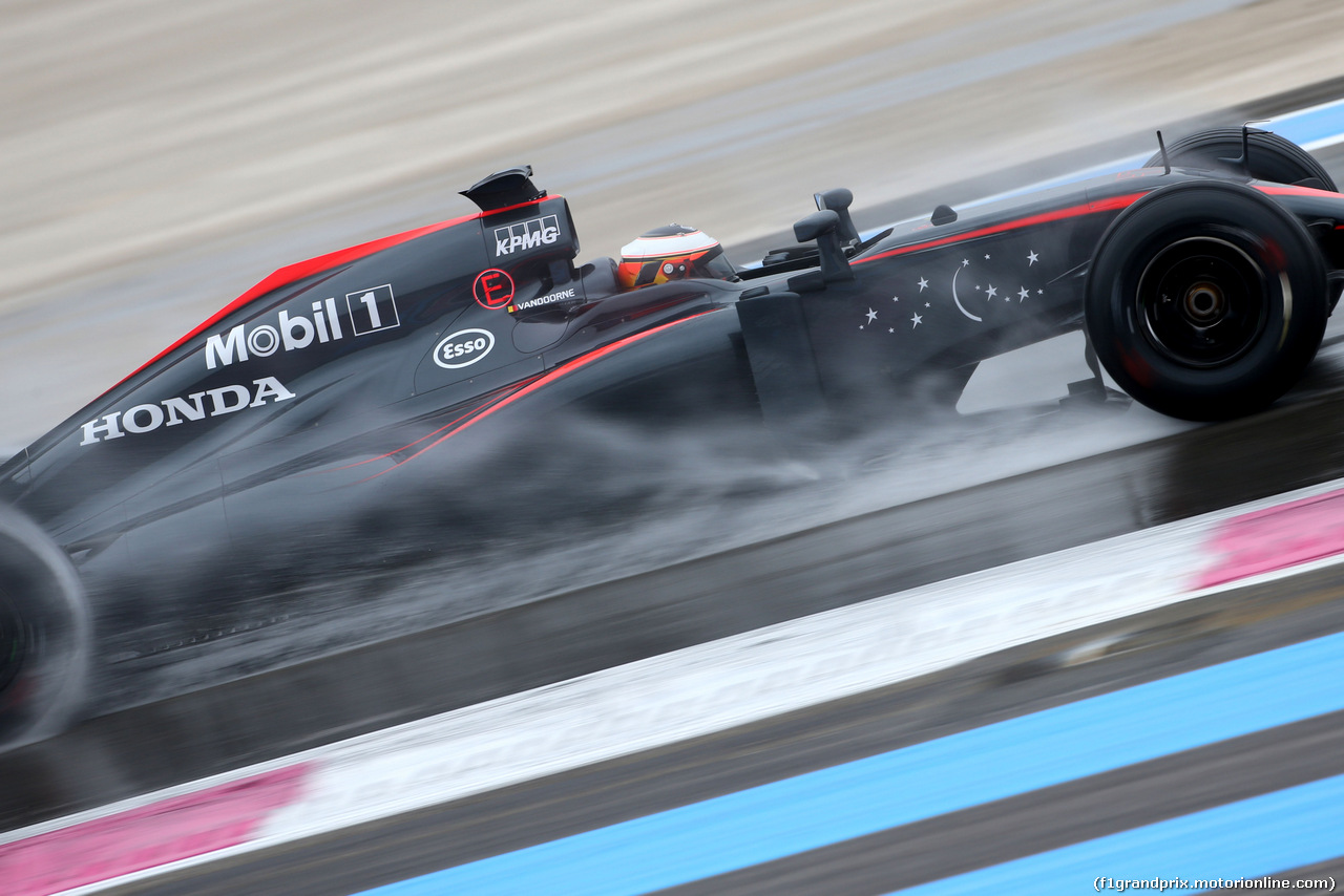 TEST F1 PIRELLI 25 GENNAIO PAUL RICARD, Stoffel Vandoorne (BEL), third driver, McLaren F1 Team 
25.01.2016.