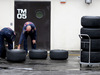TEST F1 PIRELLI 25 GENNAIO PAUL RICARD, Red Bull Racing meccanici working on Pirelli tires 
25.01.2016.