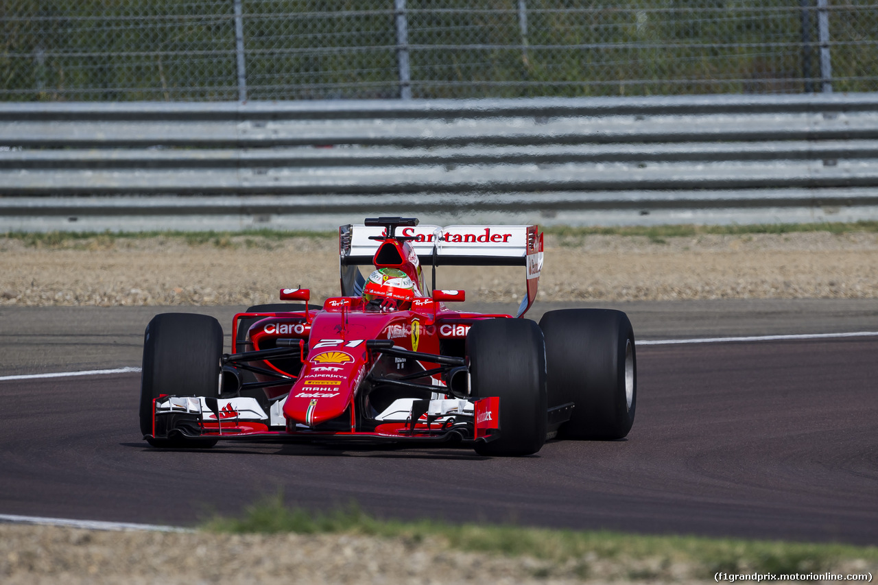 TEST FIORANO FERRARI E PIRELLI 1-2 AGOSTO, Esteban Gutierrez (MEX) tests the 2017 spec Pirelli.
