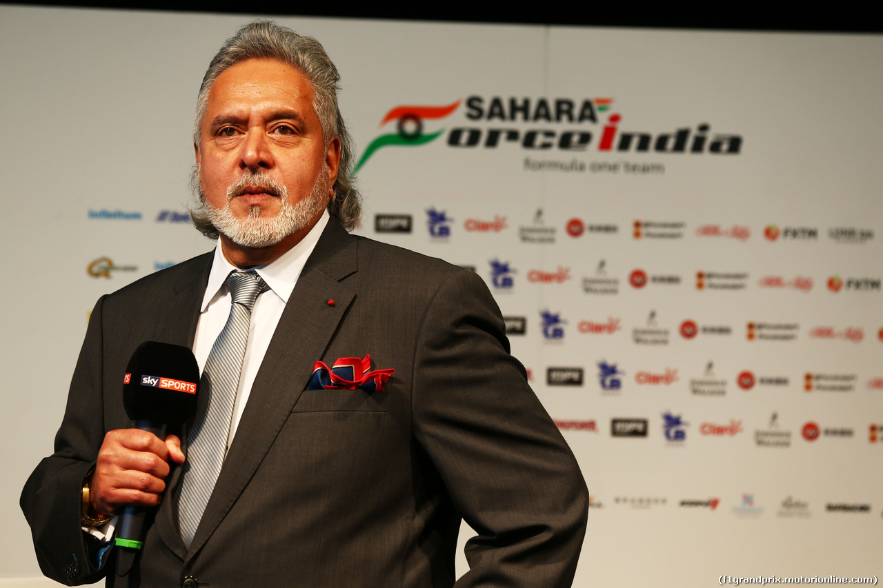 FORCE INDIA VJM10, Dr. Vijay Mallya (IND) Sahara Force India F1 Team Owner.
22.02.2017.