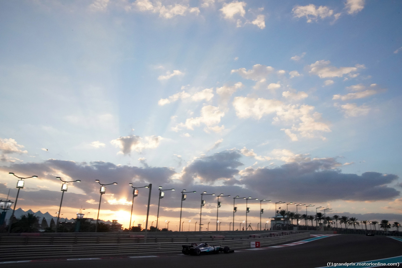 GP ABU DHABI, 26.11.2017 - Gara, Lewis Hamilton (GBR) Mercedes AMG F1 W08