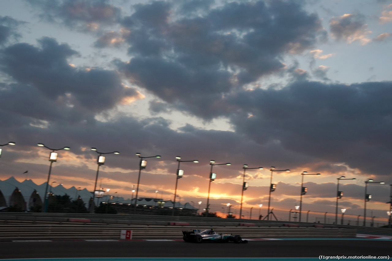 GP ABU DHABI, 26.11.2017 - Gara, Valtteri Bottas (FIN) Mercedes AMG F1 W08