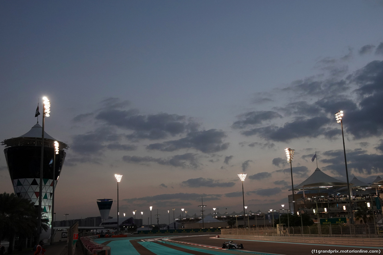 GP ABU DHABI, 26.11.2017 - Gara, Valtteri Bottas (FIN) Mercedes AMG F1 W08