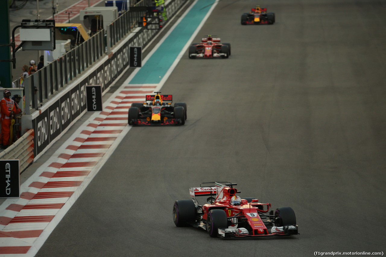 GP ABU DHABI, 26.11.2017 - Gara, Sebastian Vettel (GER) Ferrari SF70H