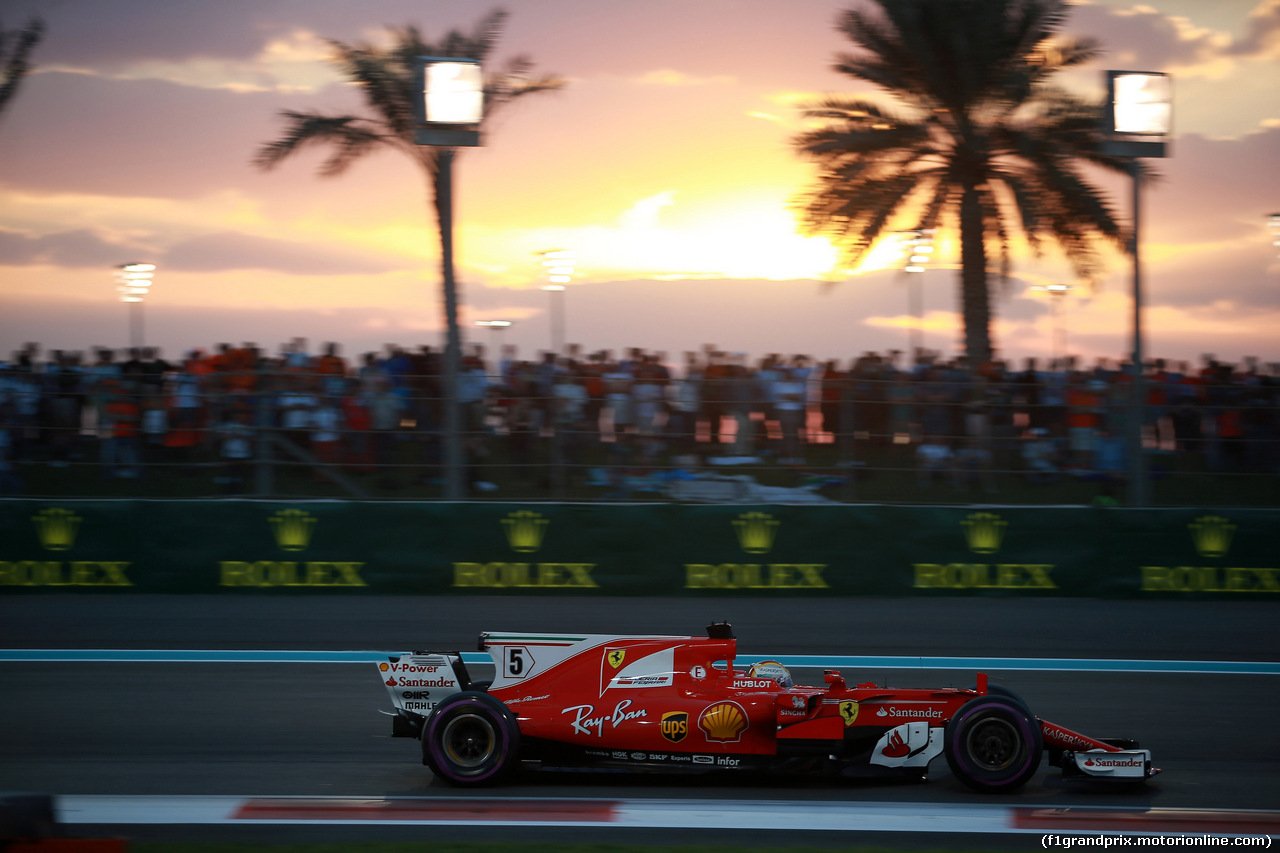 GP ABU DHABI, 26.11.2017 - Gara, Sebastian Vettel (GER) Ferrari SF70H
