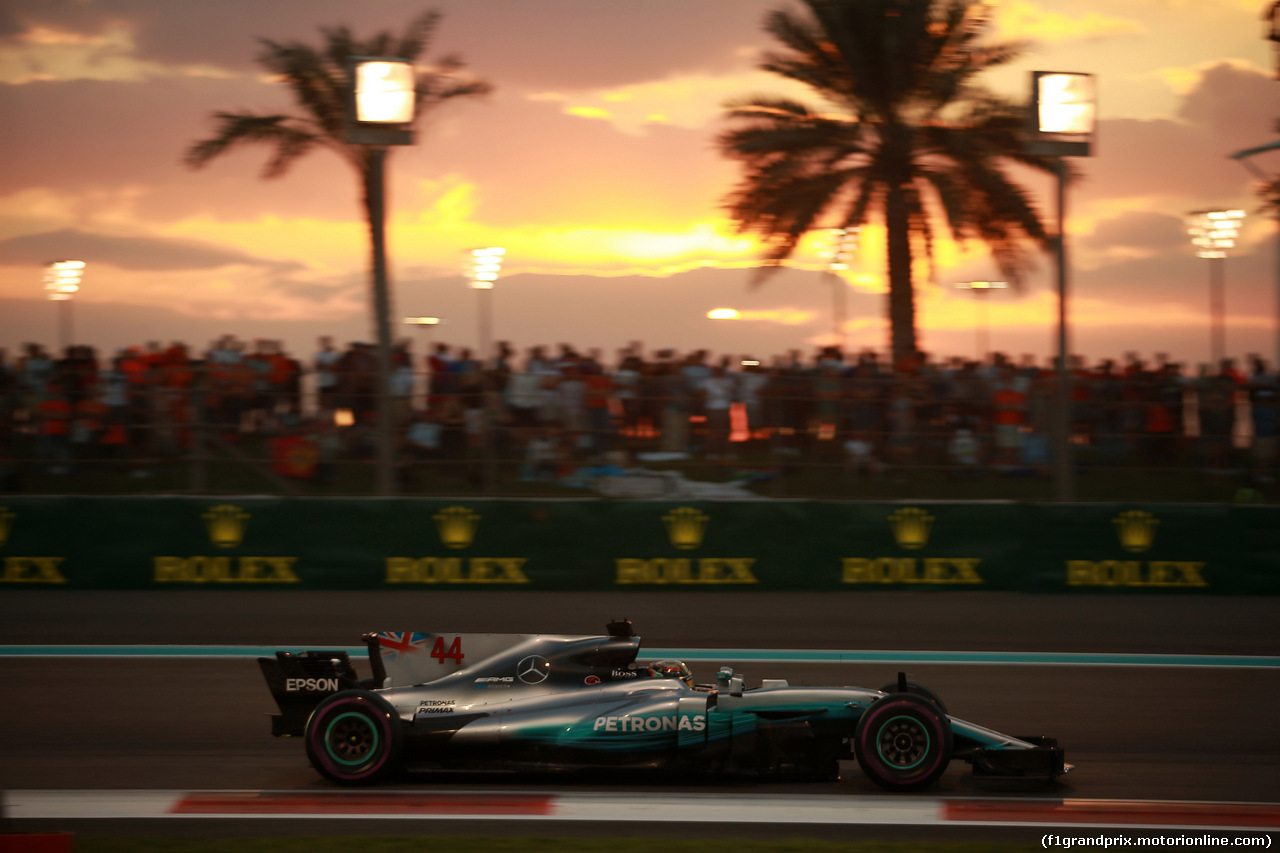 GP ABU DHABI, 26.11.2017 - Gara, Lewis Hamilton (GBR) Mercedes AMG F1 W08