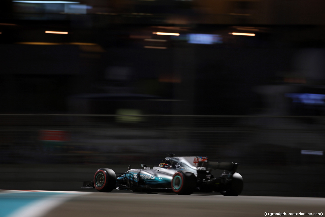 GP ABU DHABI, 26.11.2017 - Gara, Lewis Hamilton (GBR) Mercedes AMG F1 W08