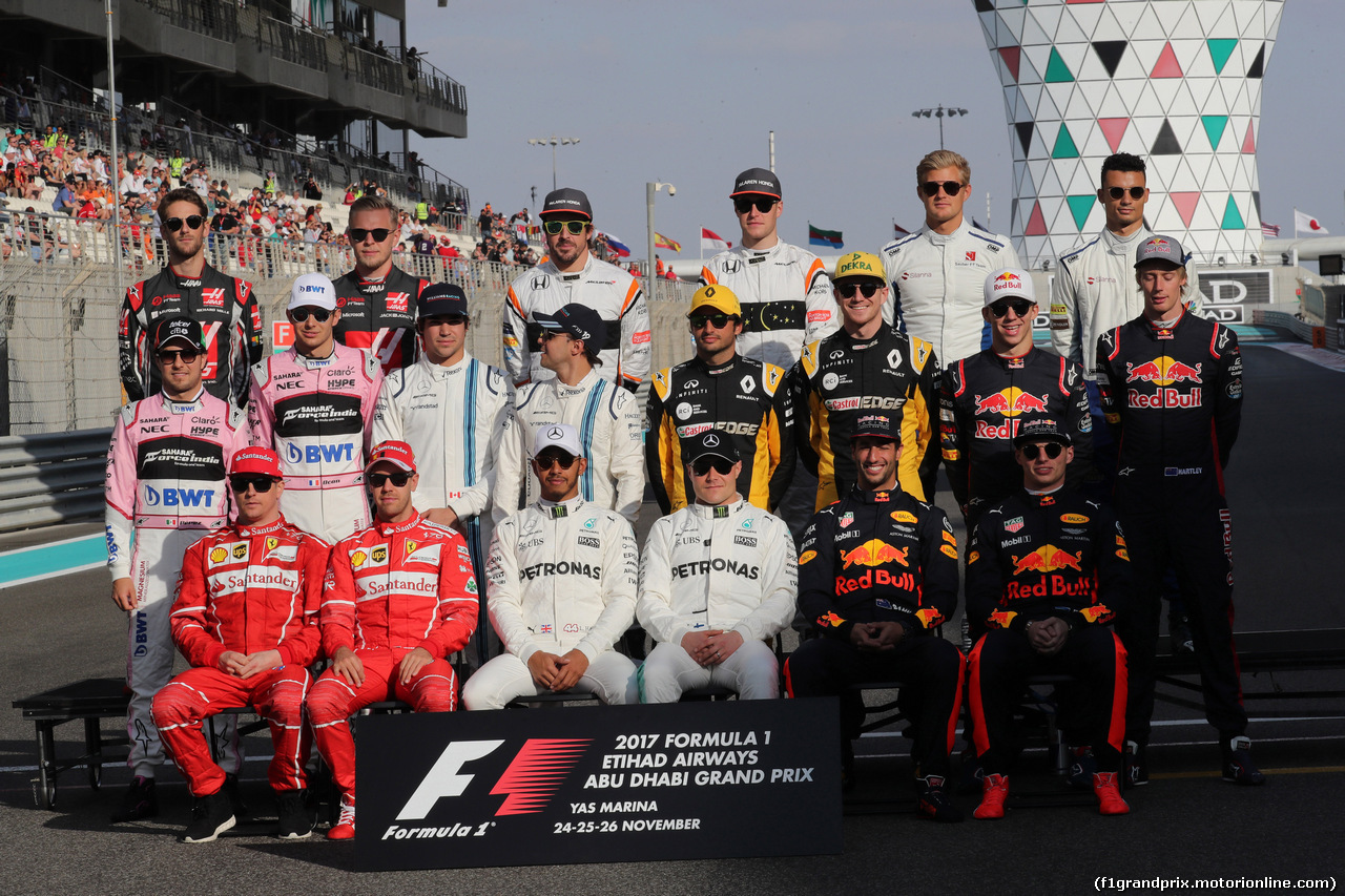 GP ABU DHABI, 26.11.2017 - End of year F1 drivers's photograph